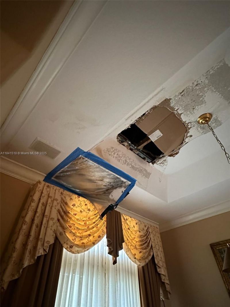 16707 NW 20th St, Pembroke Pines, FL 33028 Photo