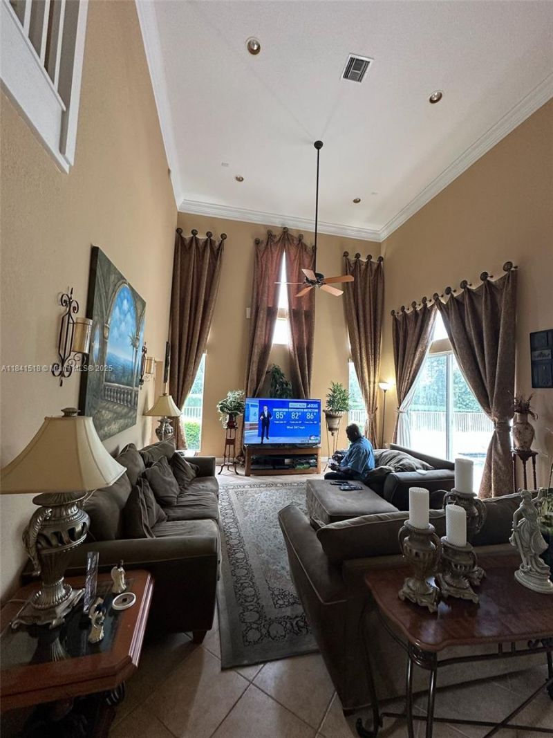 16707 NW 20th St, Pembroke Pines, FL 33028 Photo