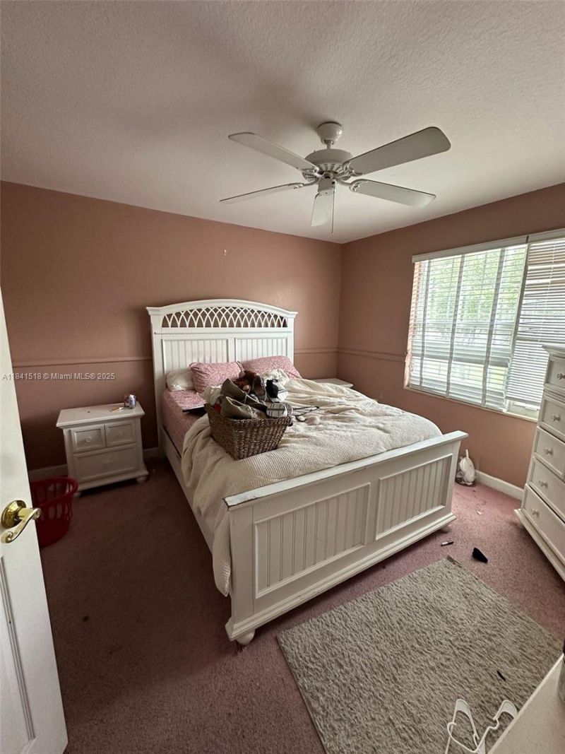 16707 NW 20th St, Pembroke Pines, FL 33028 Photo