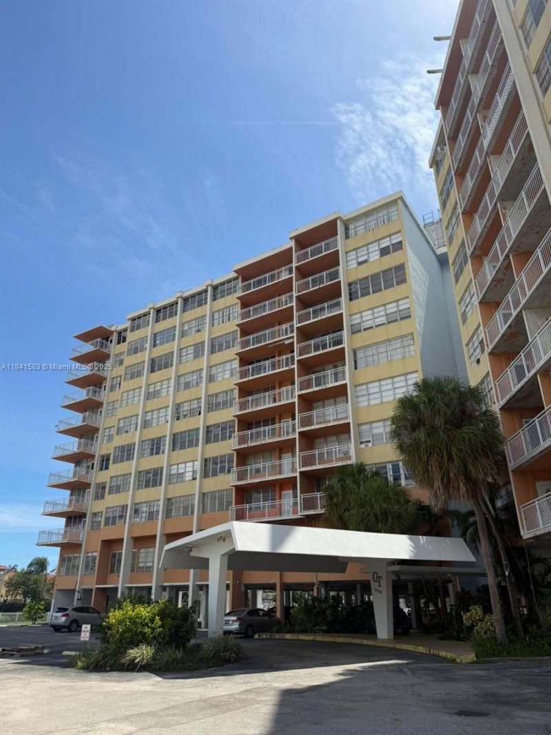 2025 NE 164th St, Unit 406, North Miami Beach, FL 33162 Main Photo