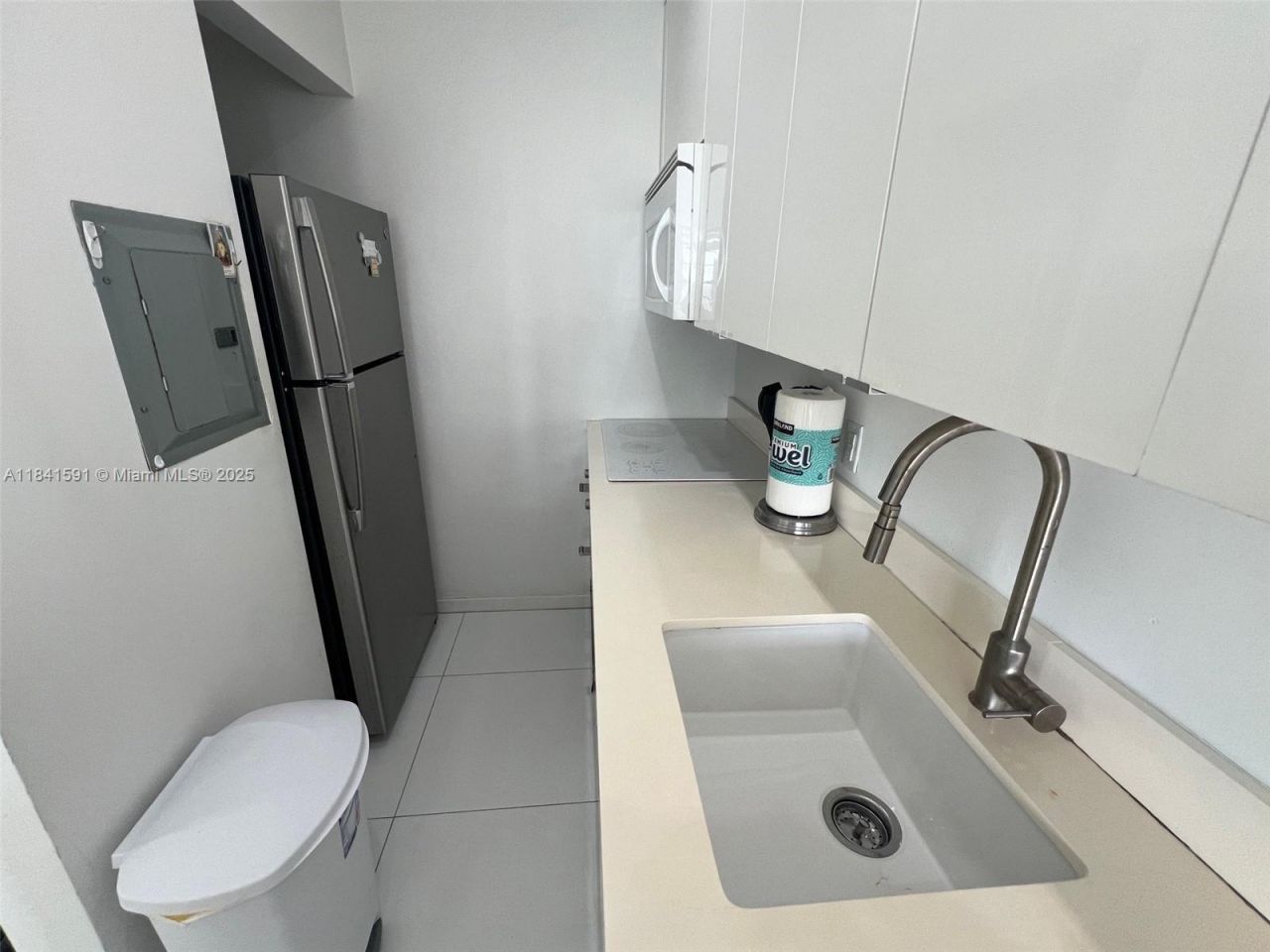100 Lincoln Rd, Unit 1601, Miami Beach, FL 33139 Photo