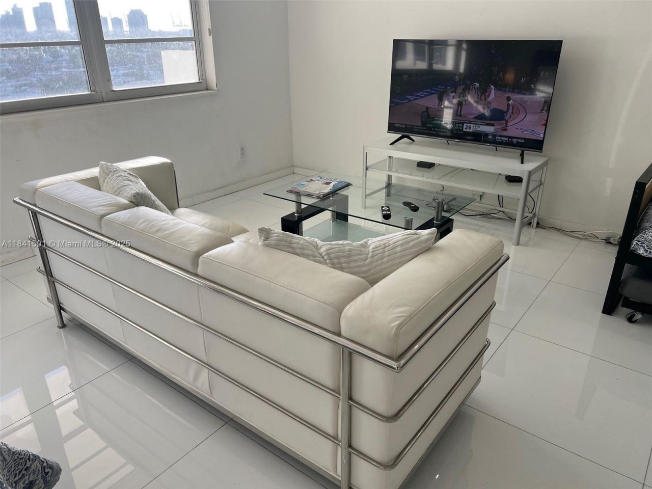 100 Lincoln Rd, Unit 1601, Miami Beach, FL 33139 Photo