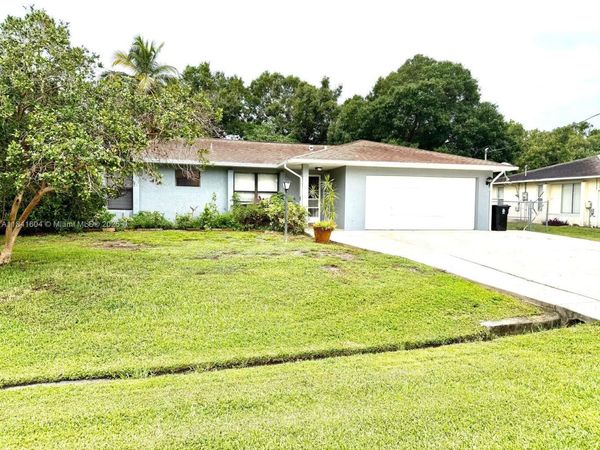 210 SW Voltair Ter, Port St. Lucie, FL 34984