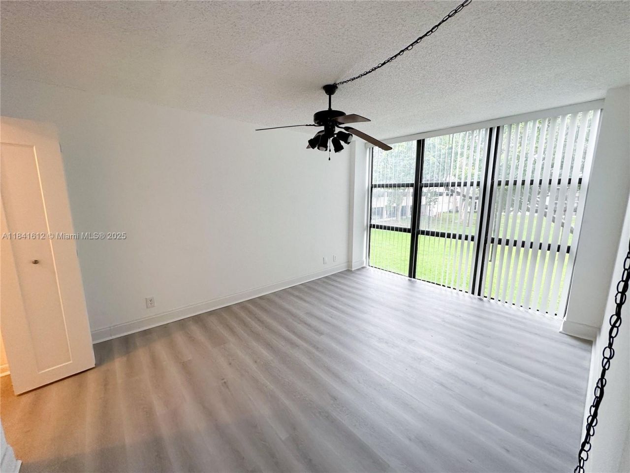 17011 N Bay Rd, Unit 216, Sunny Isles Beach, FL 33160 Photo