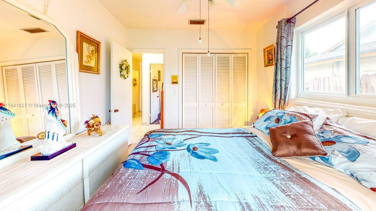 8121 SW 205th St, Cutler Bay, FL 33189 Photo