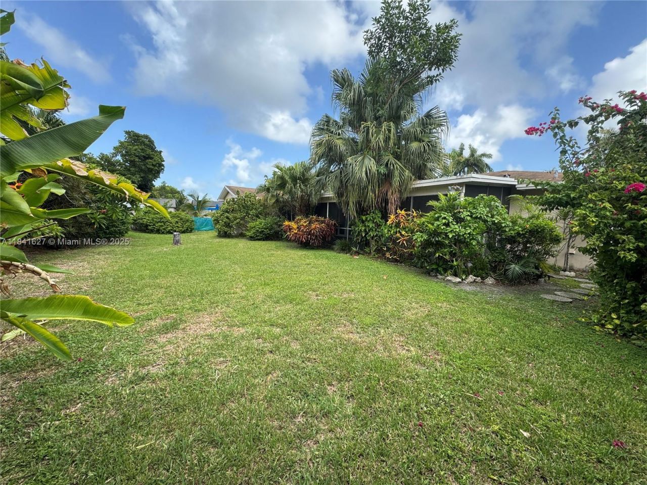 8121 SW 205th St, Cutler Bay, FL 33189 Photo