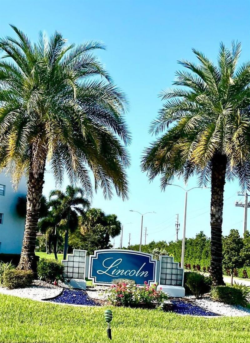 4020 Lincoln A, Unit 4020, Boca Raton, FL 33434 Photo