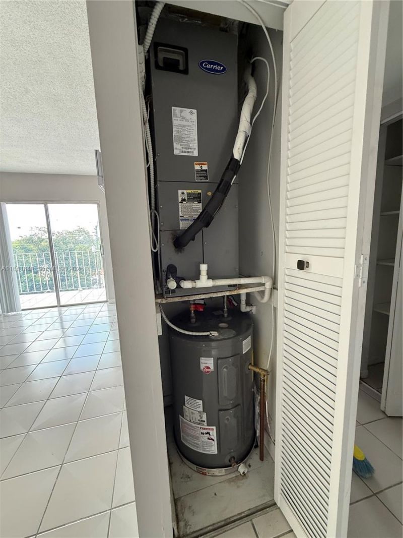 6820 W Flagler St, Unit 407, Miami, FL 33144 Photo