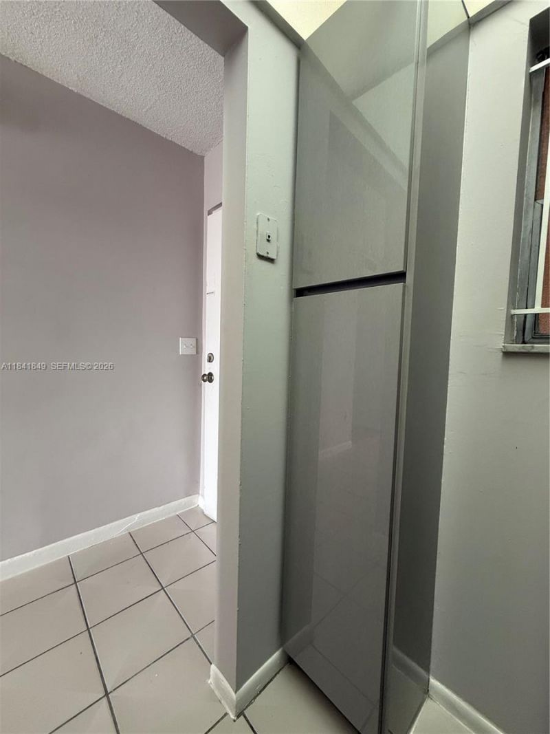 6820 W Flagler St, Unit 407, Miami, FL 33144 Photo