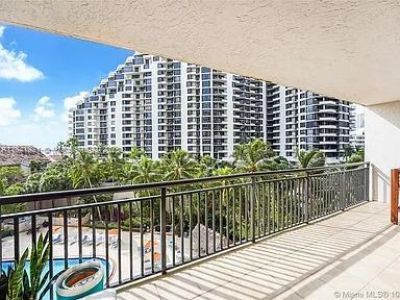 540 Brickell Key Dr, Unit 603, Miami, FL 33131 Photo