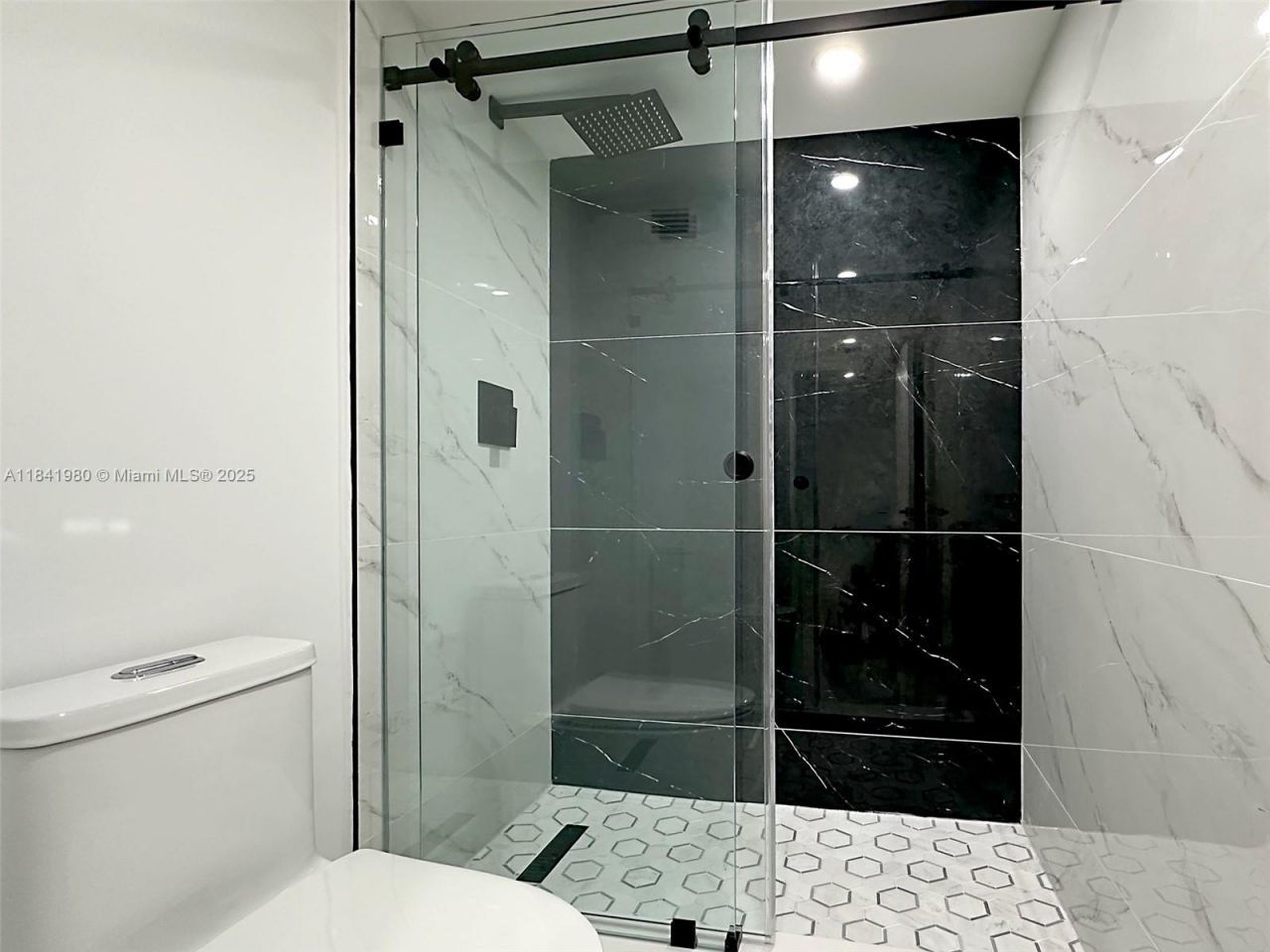 18071 Biscayne Blvd, Unit 1202, Aventura, FL 33160 Photo