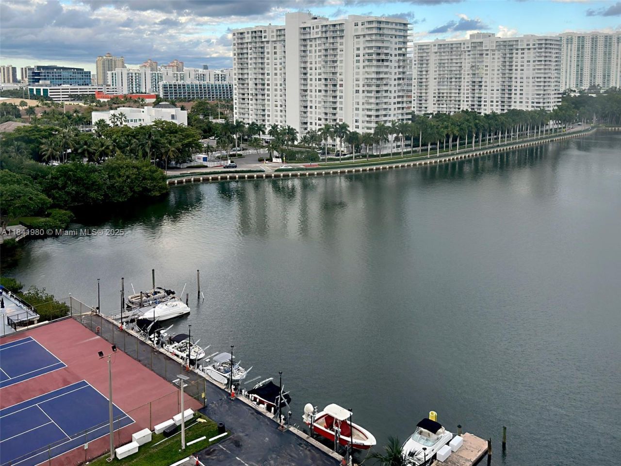 18071 Biscayne Blvd, Unit 1202, Aventura, FL 33160 Photo