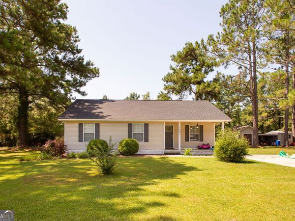 3602 Meadow Lane, Blackshear, GA 31516
