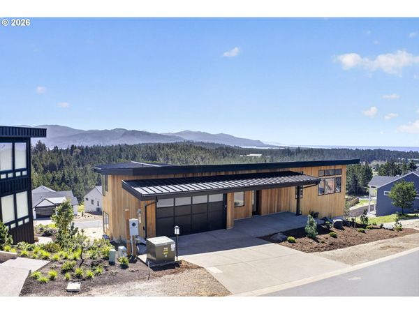 456 Sea View DR, Manzanita, OR 97130