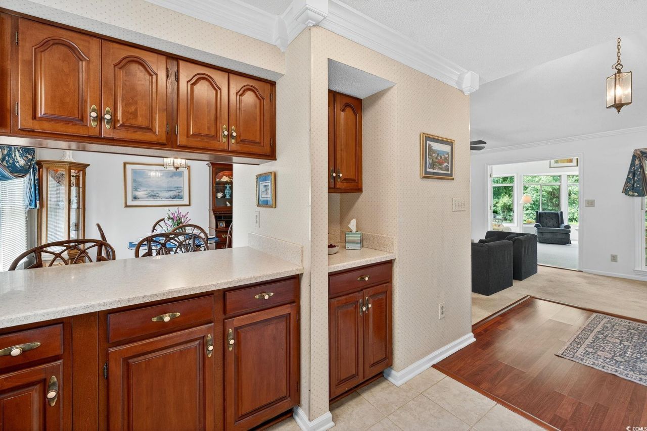 736 Cypress Ln. Photo 13