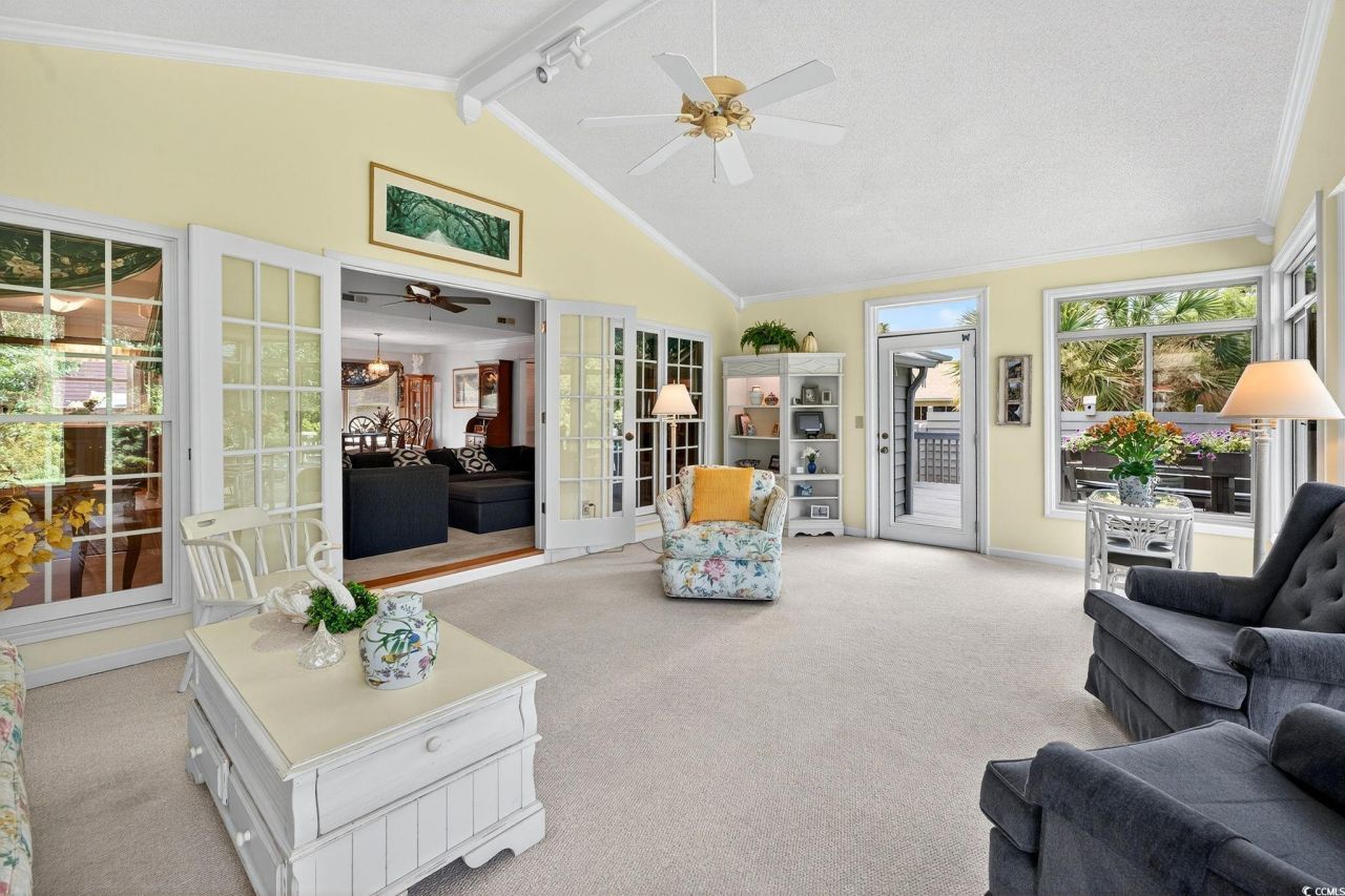 736 Cypress Ln. Photo 24