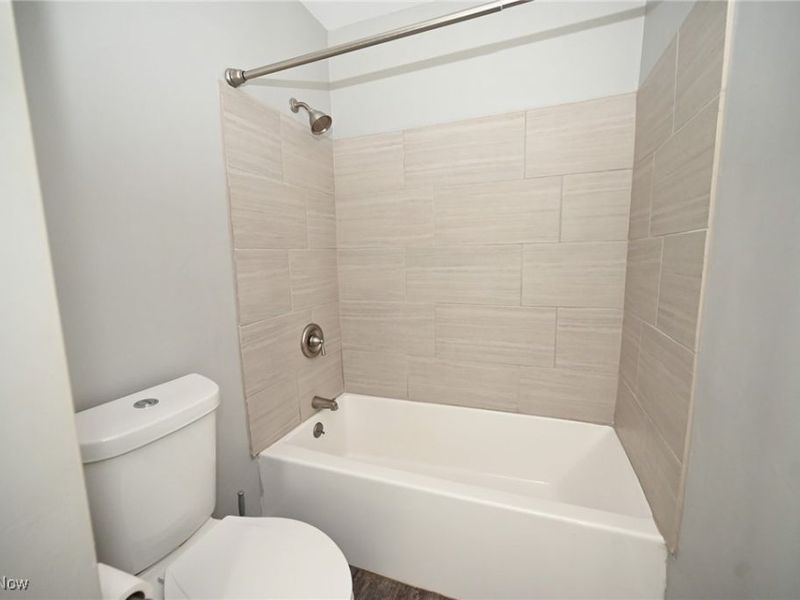 17672 Eastbrook Trail, Chagrin Falls, OH 44023 Photo 11