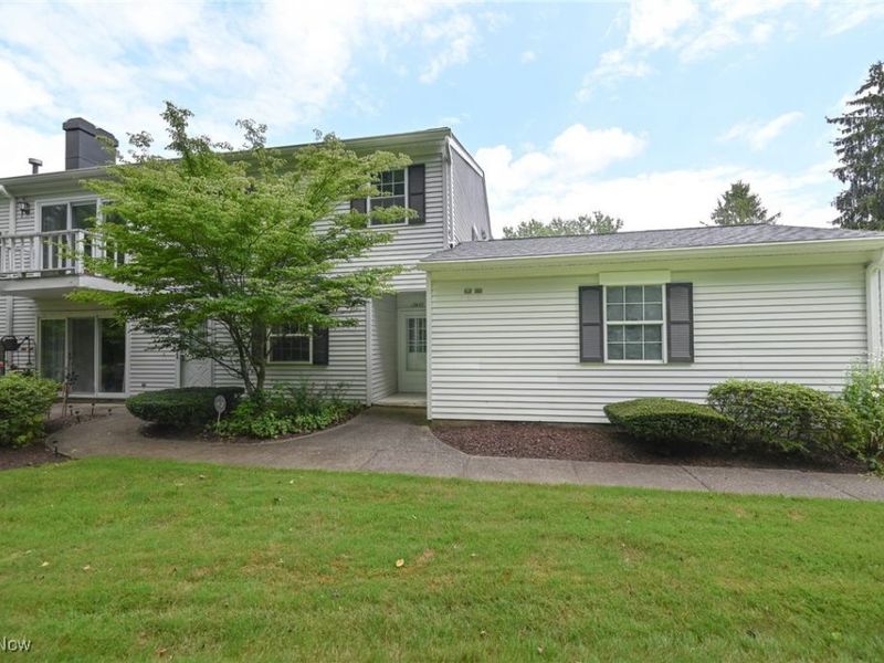 17672 Eastbrook Trail, Chagrin Falls, OH 44023 Photo 24