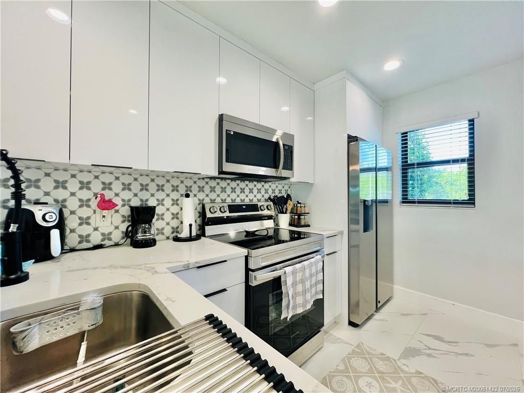 4225 N Highway A1a, Unit 20, Fort Pierce, FL 34949 Photo