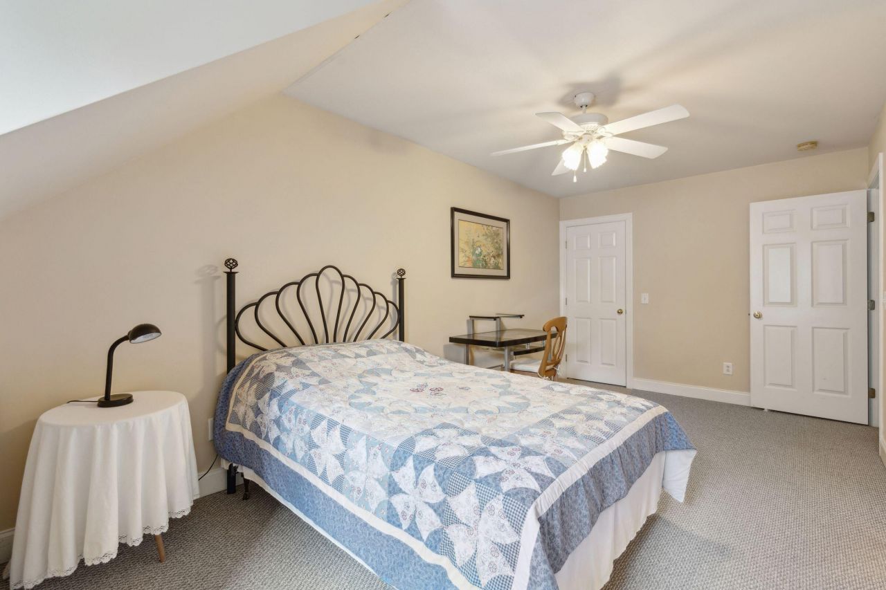 1678 Lauda Drive Photo 32