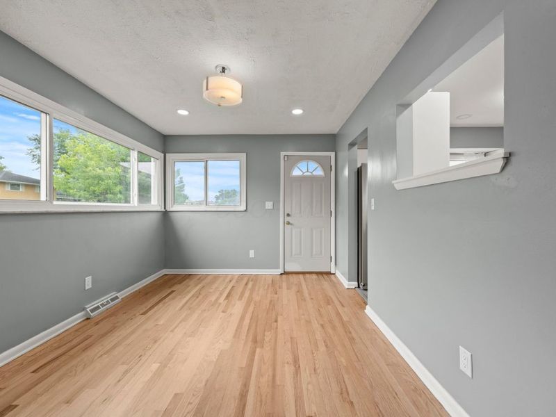 1677 Kenview Road, Columbus, OH 43209 Photo 12