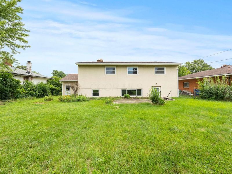 1677 Kenview Road, Columbus, OH 43209 Photo 5