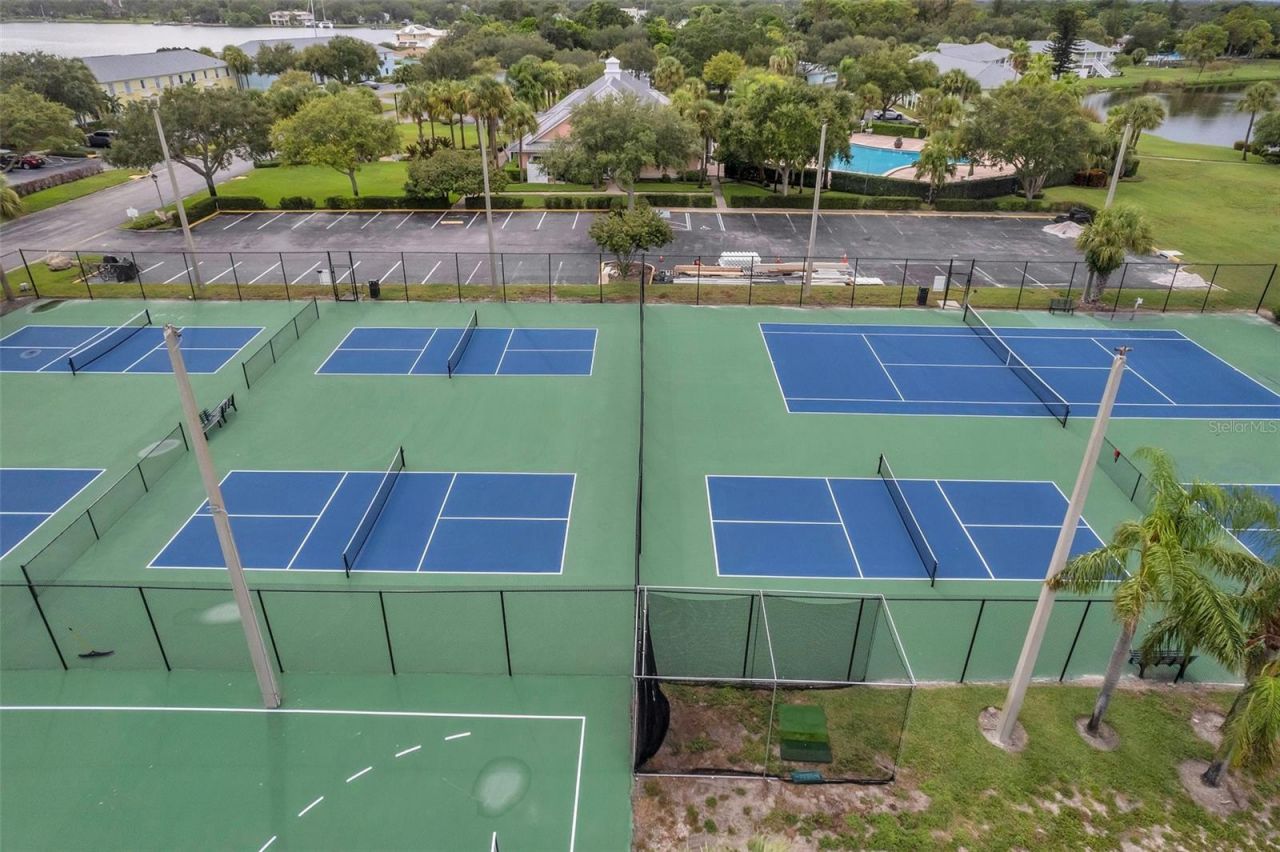 121 Seahorse Drive Se, Unit A, Saint Petersburg, FL 33705 Photo