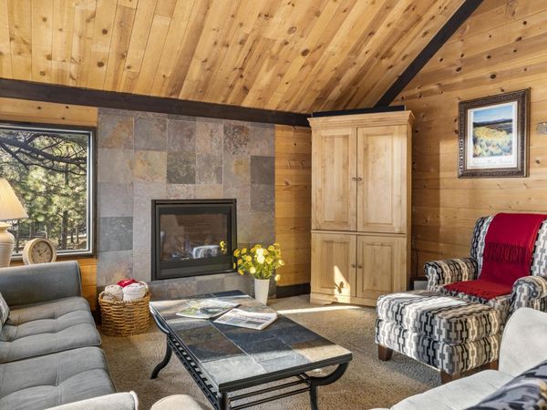 57409 Overlook Road, Unit 2, Sunriver, OR 97707