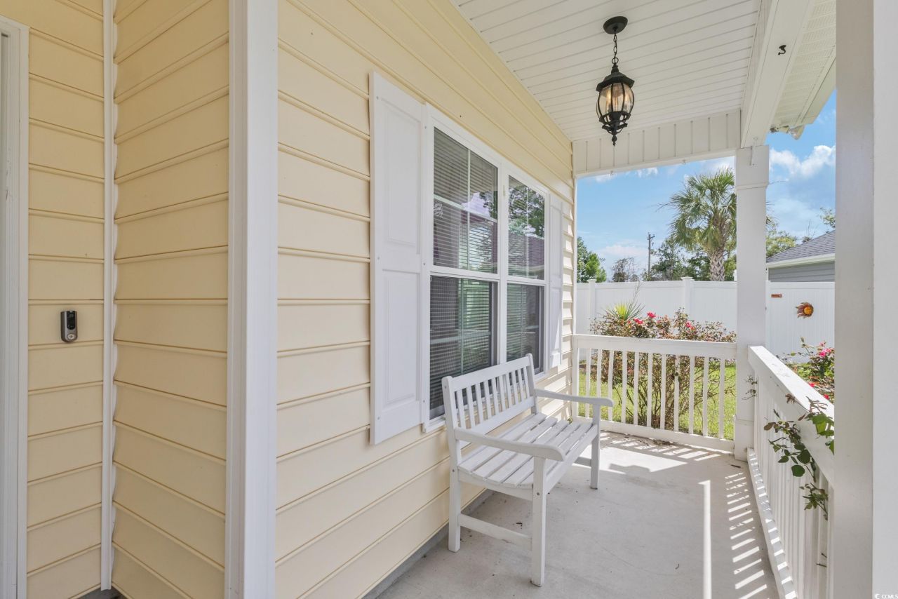 221 Maple Oak Dr. Photo 10