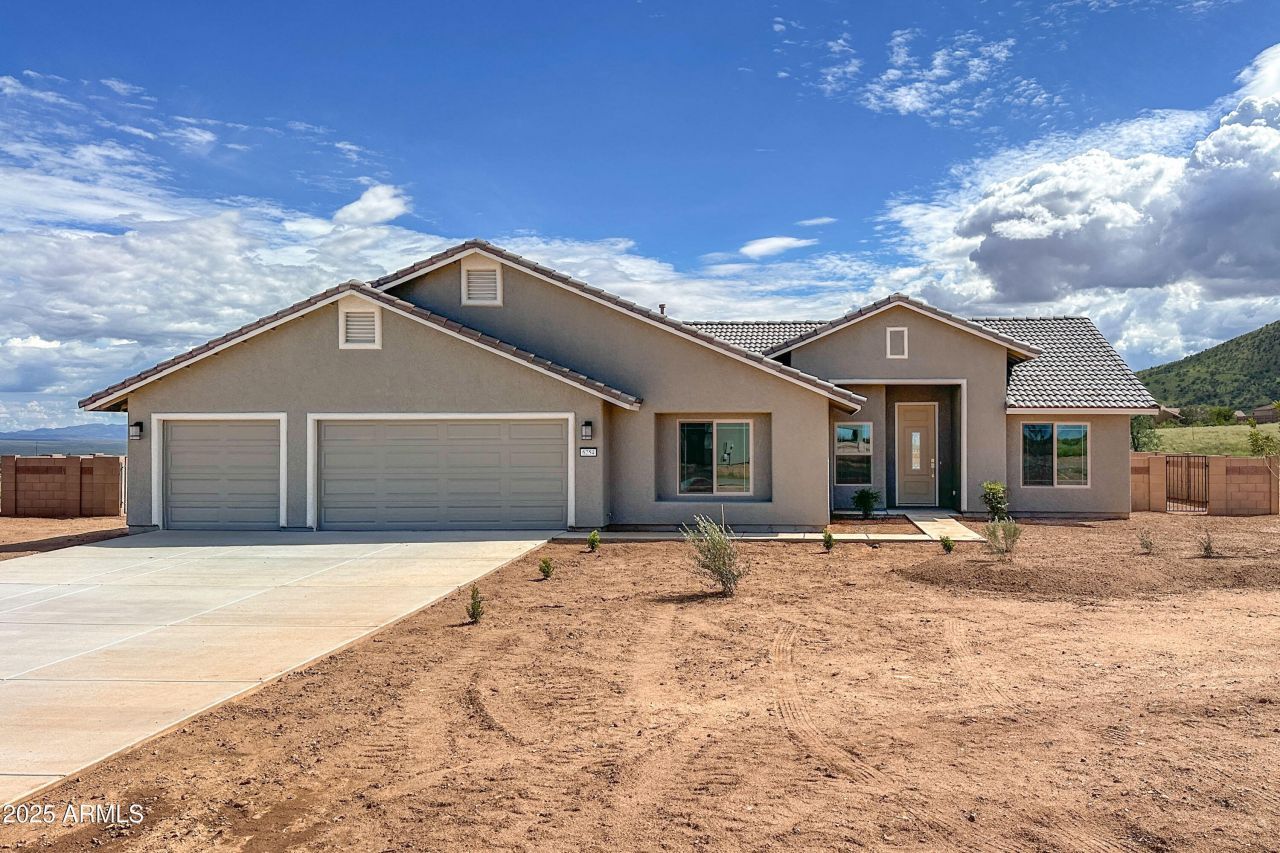 6254 E Red Oak Circle, Unit Lot 143, Hereford, AZ 85615 Main Photo