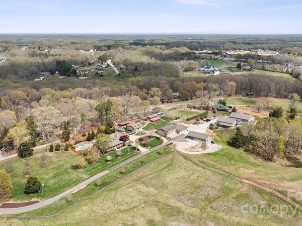 1620 London Road, Mooresville, NC 28115