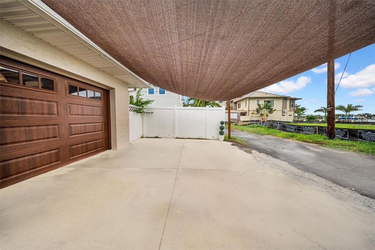 121 28th Avenue Ne, Saint Petersburg, FL 33704 Photo