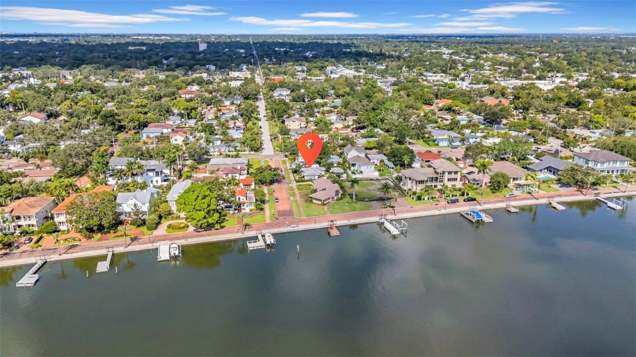 121 28th Avenue Ne, Saint Petersburg, FL 33704 Photo