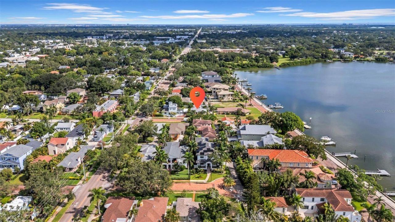 121 28th Avenue Ne, Saint Petersburg, FL 33704 Photo