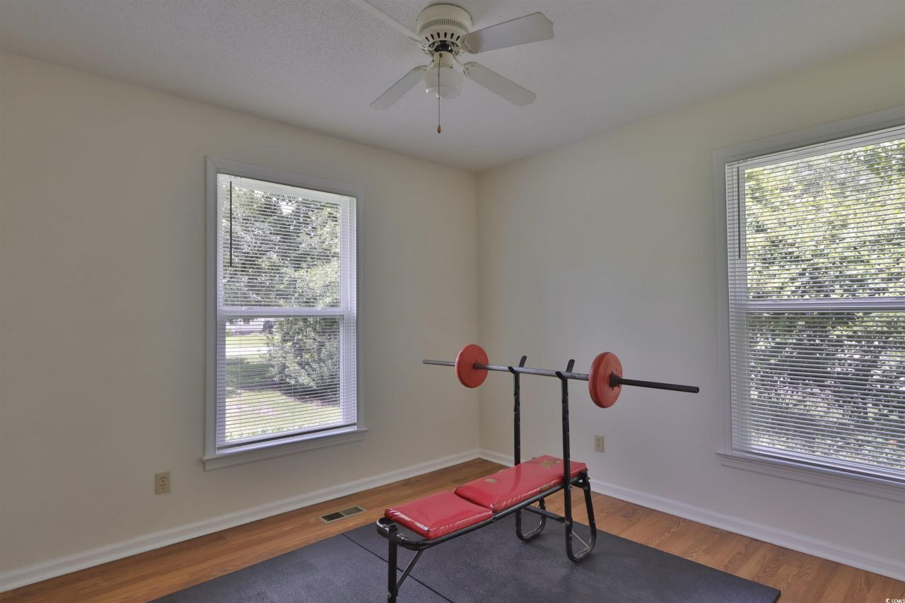 634 Hagley Dr. Photo 18