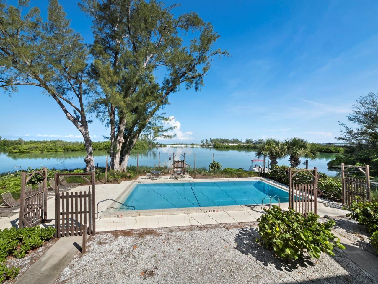 490 N Shore Road, Unit 6, Longboat Key, FL 34228 Photo