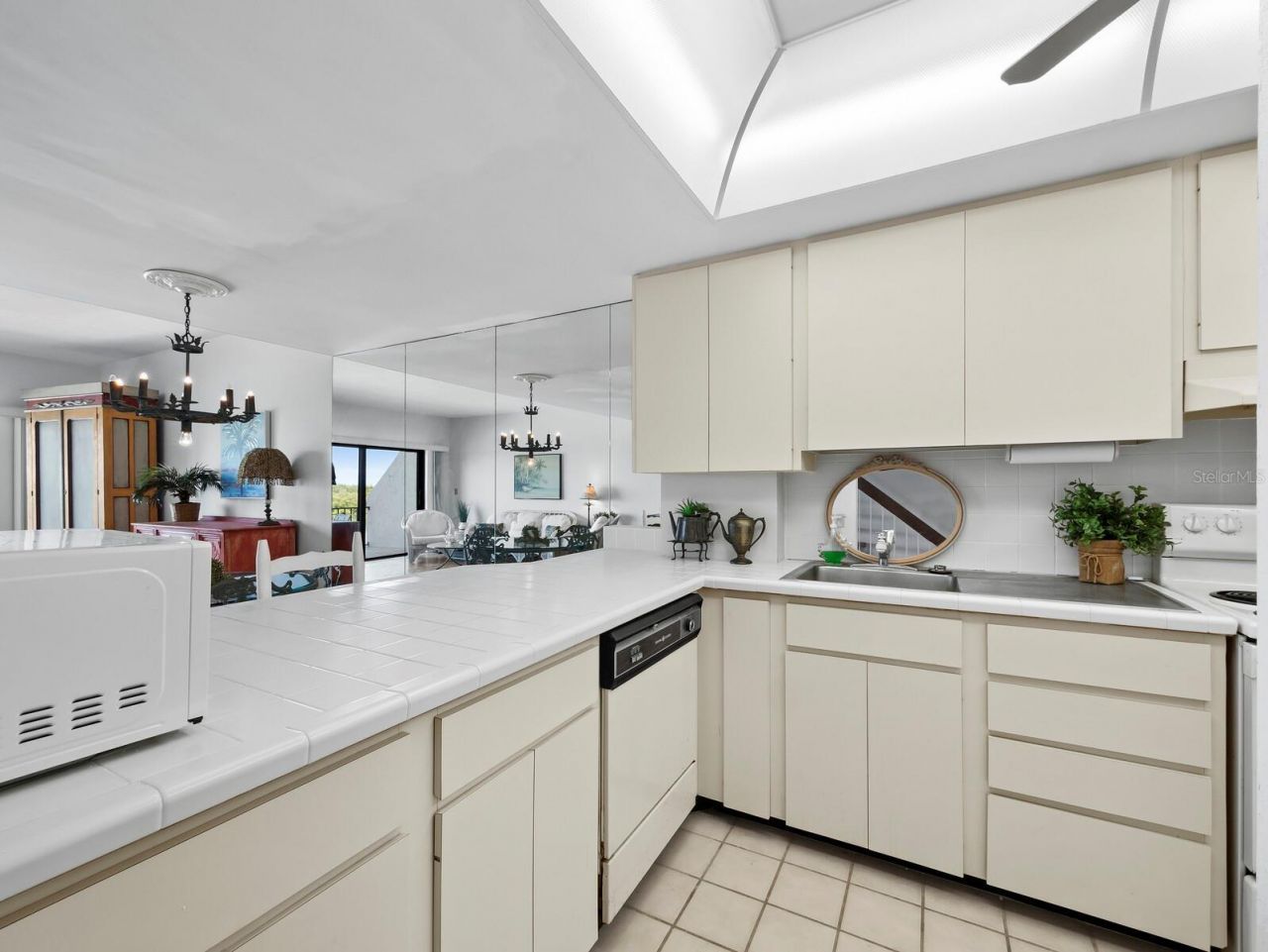 490 N Shore Road, Unit 6, Longboat Key, FL 34228 Photo