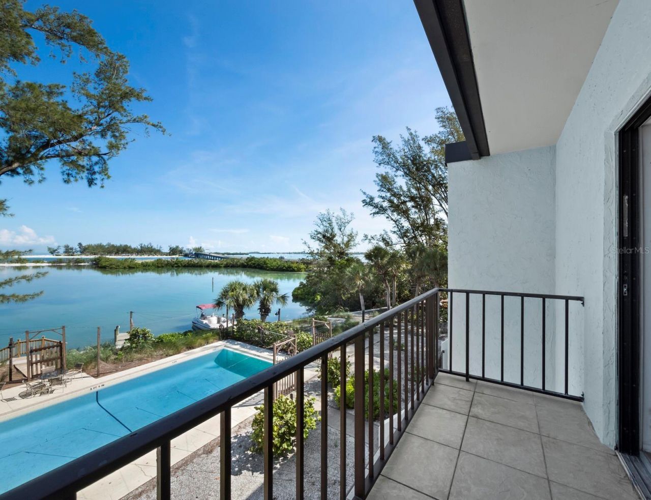 490 N Shore Road, Unit 6, Longboat Key, FL 34228 Photo