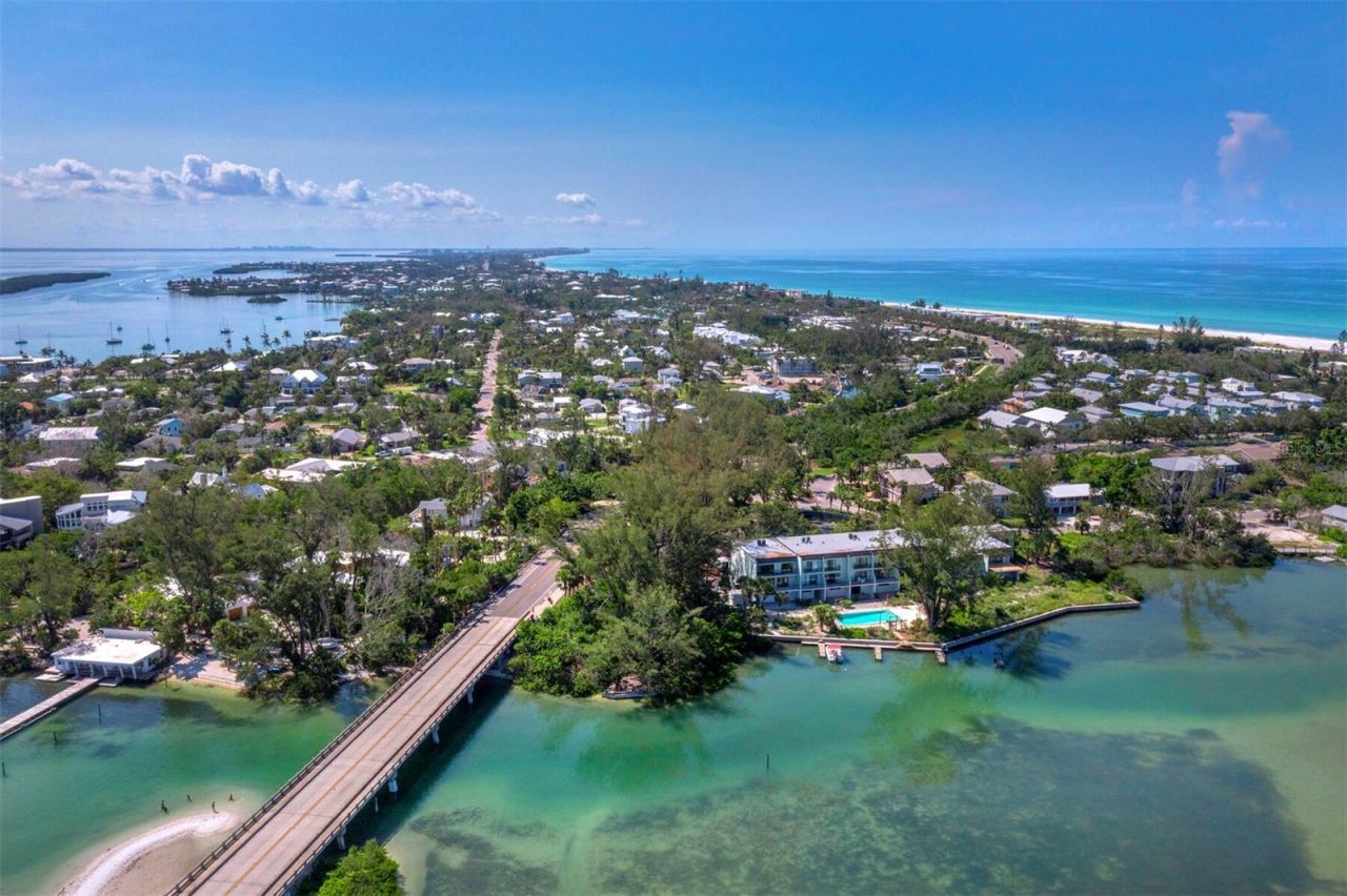 490 N Shore Road, Unit 6, Longboat Key, FL 34228 Photo