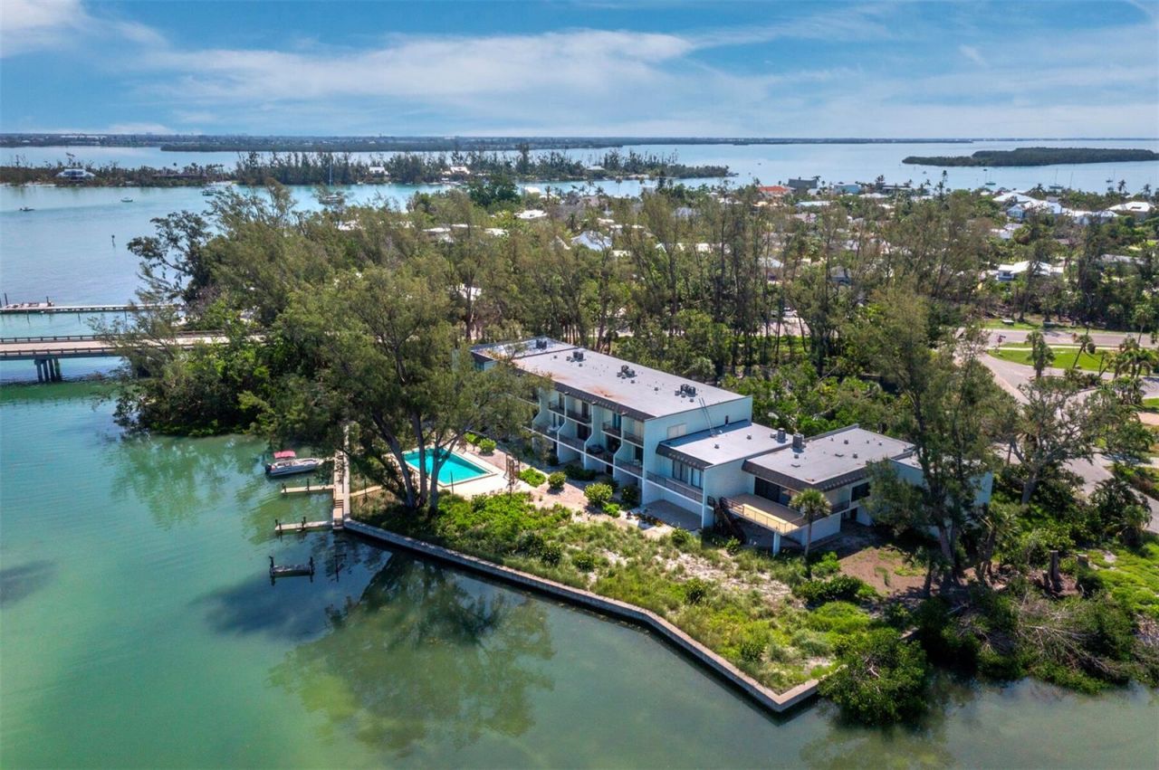 490 N Shore Road, Unit 6, Longboat Key, FL 34228 Photo