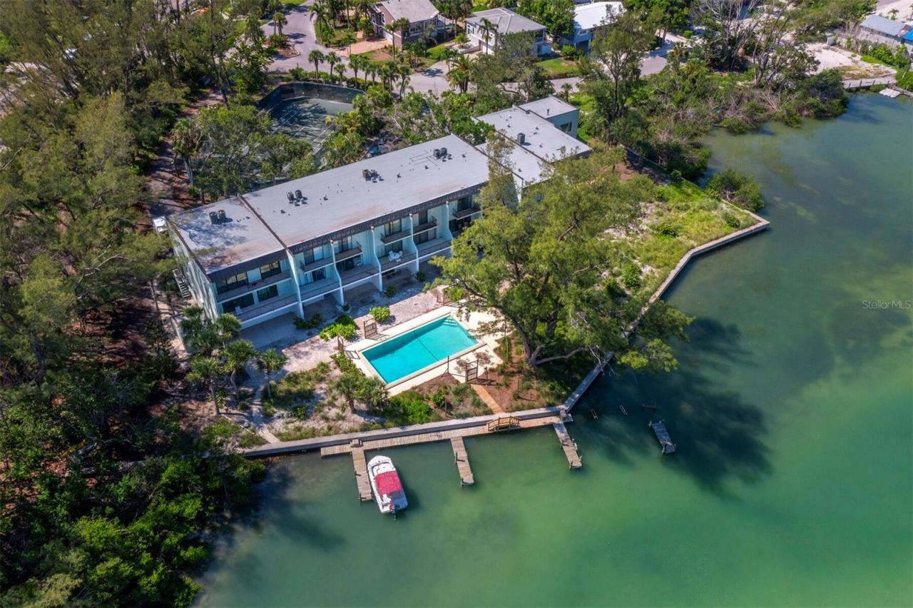 490 N Shore Road, Unit 6, Longboat Key, FL 34228 Photo