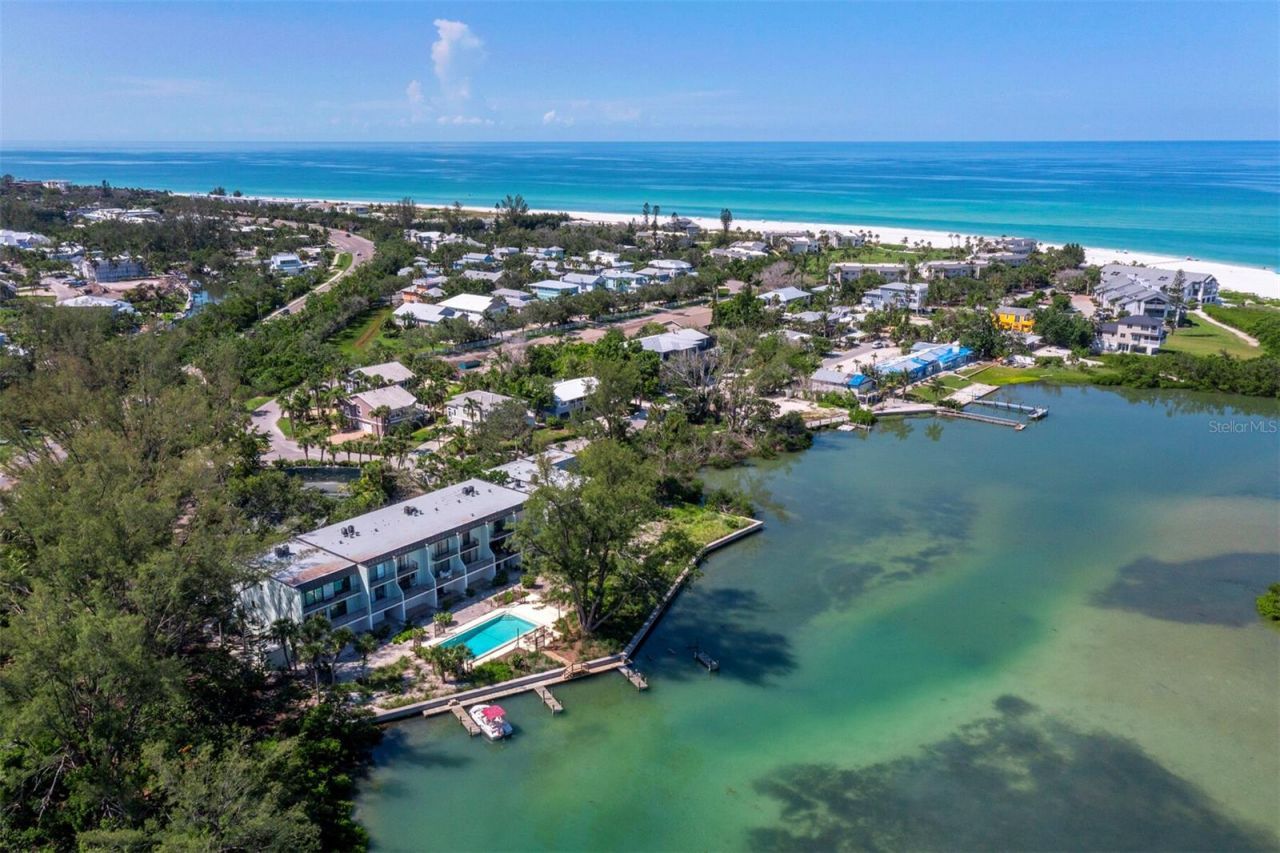 490 N Shore Road, Unit 6, Longboat Key, FL 34228 Photo