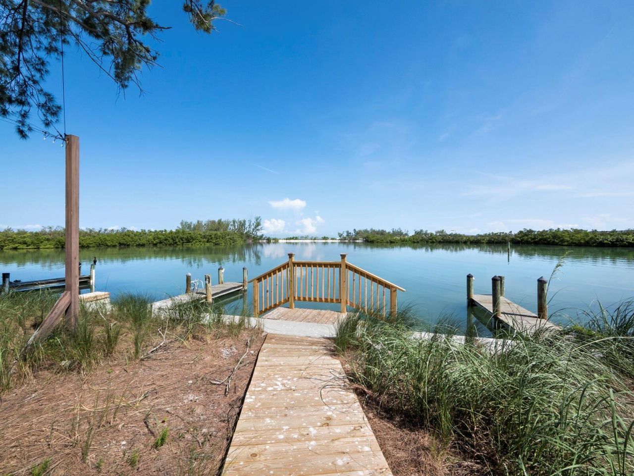 490 N Shore Road, Unit 6, Longboat Key, FL 34228 Photo