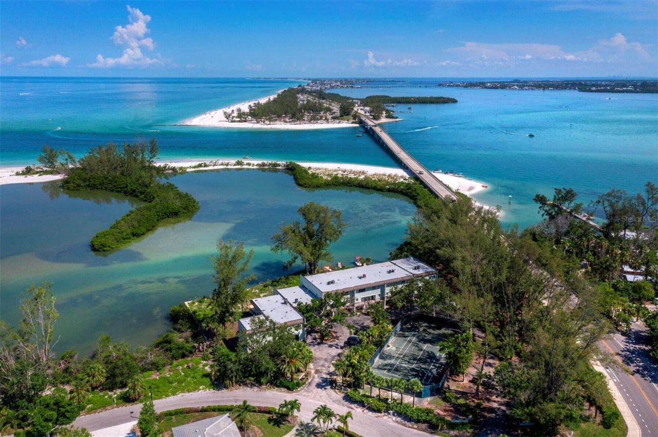 490 N Shore Road, Unit 6, Longboat Key, FL 34228 Photo