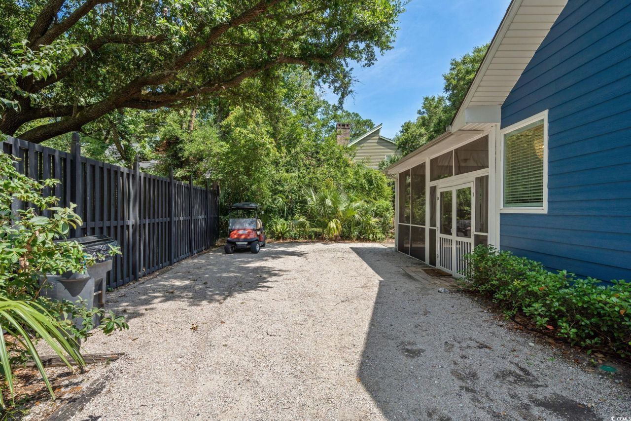 346 Middleton Dr. Photo 25