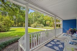 346 Middleton Dr. photo 4