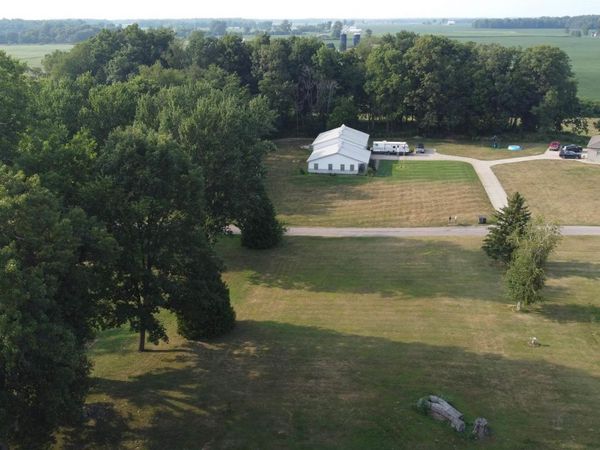 5925 W 850 S, Claypool, IN 46510