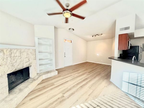 6804 N Capital of TX Highway, Unit 824, Austin, TX 78731