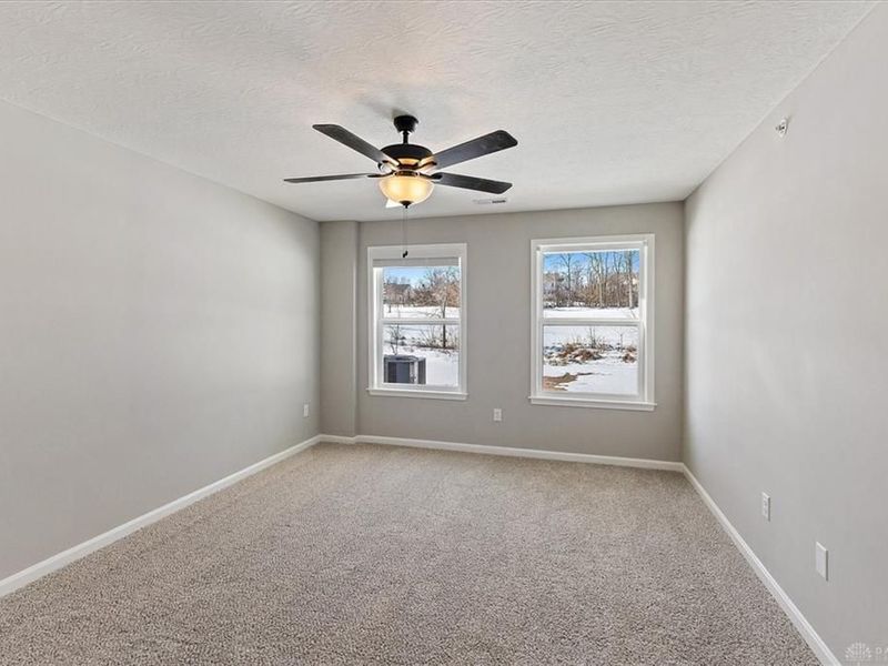 2735 Golden Leaf Drive, Unit 18-202, Beavercreek, OH 45431 Photo 10