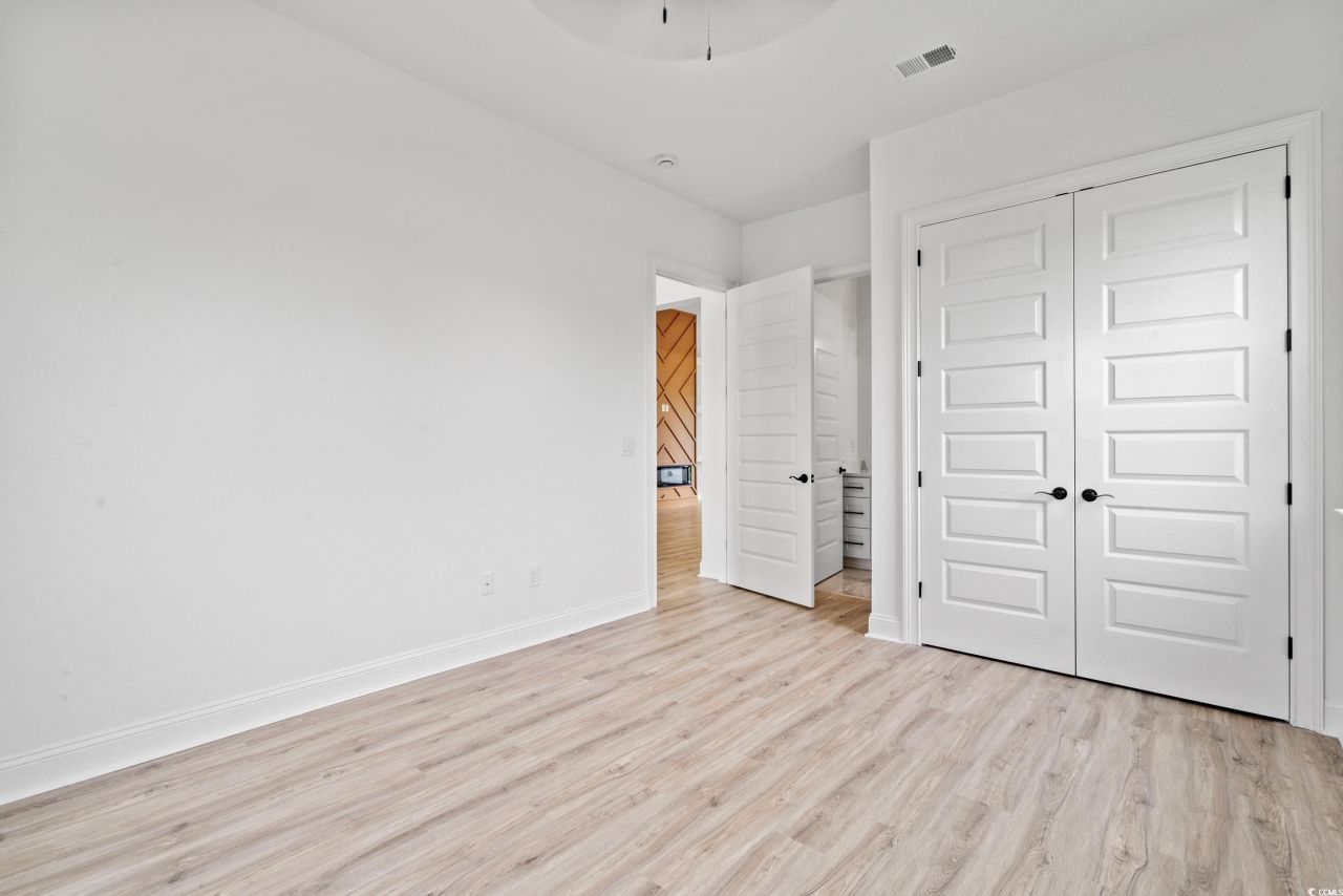 1009 Englemann Oak Dr. Photo 24